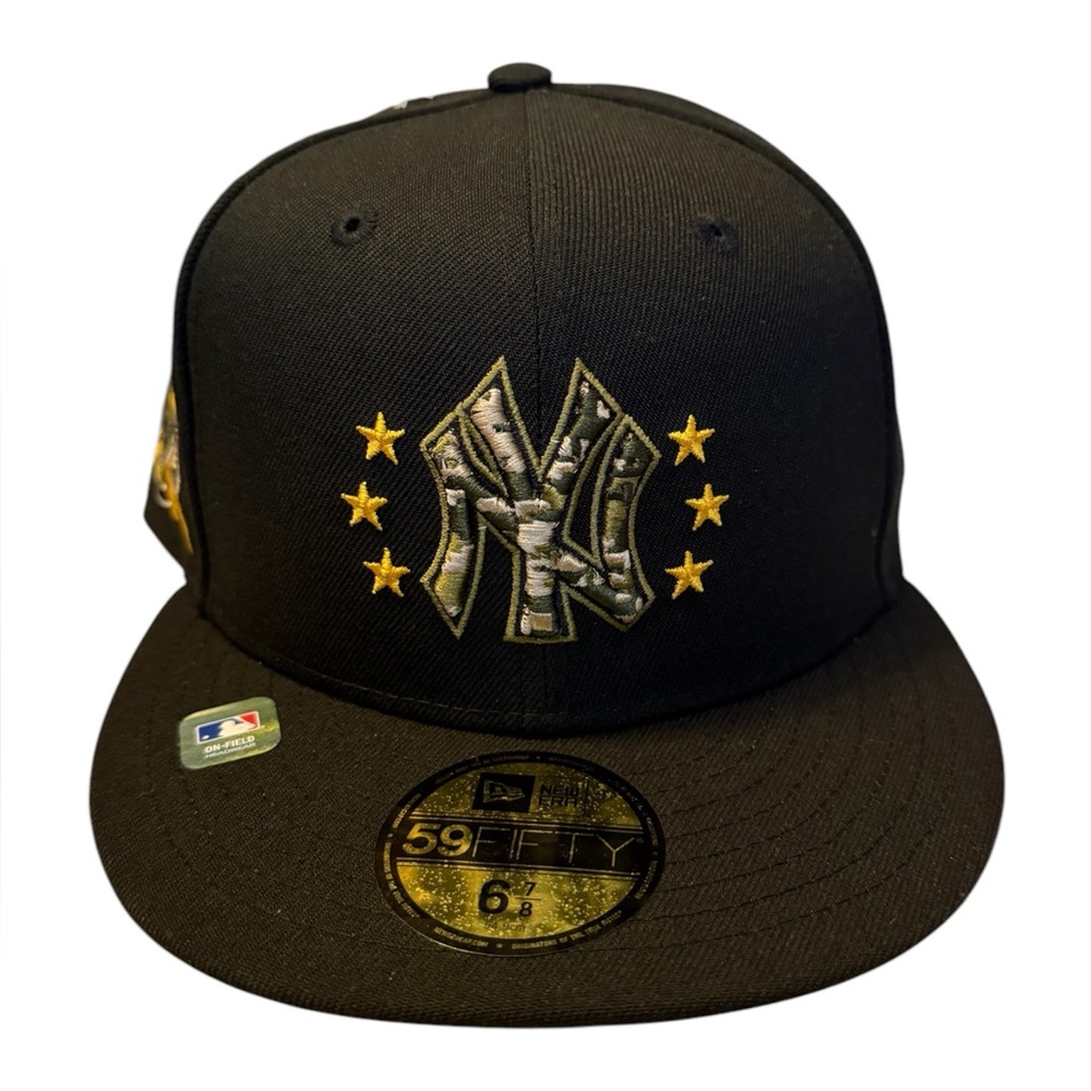 New Era Black New York Yankees 2024 Armed Forces Day On-Field 59FIFTY 6 - 7/8